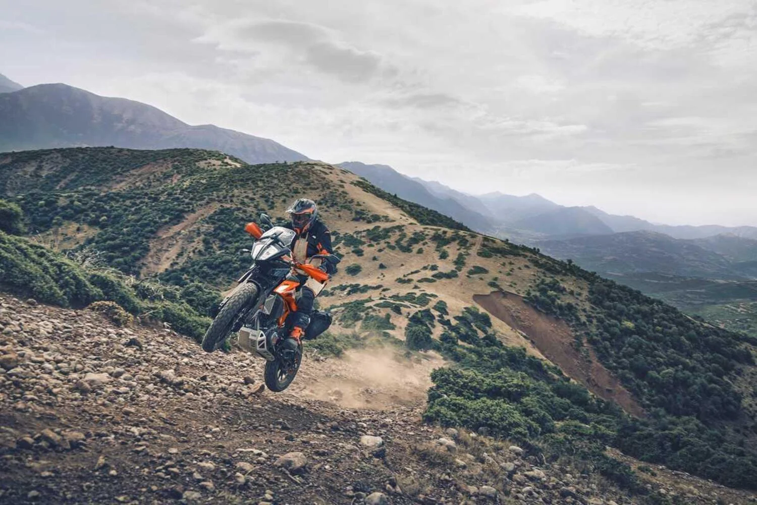 Imagem de destaque da matéria KTM 390 Adventure 2024.