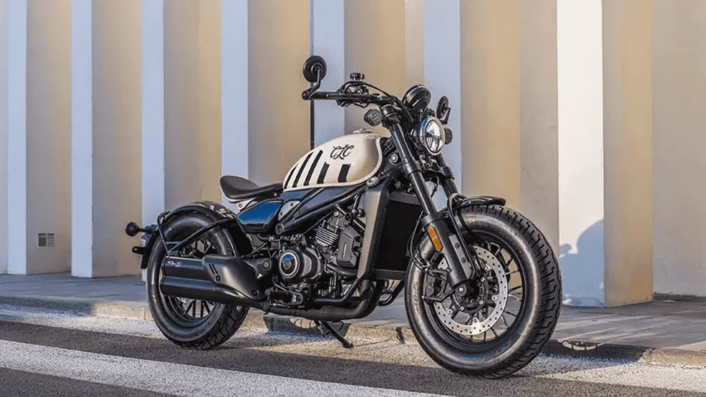 CFMoto 450CL-C Bobber